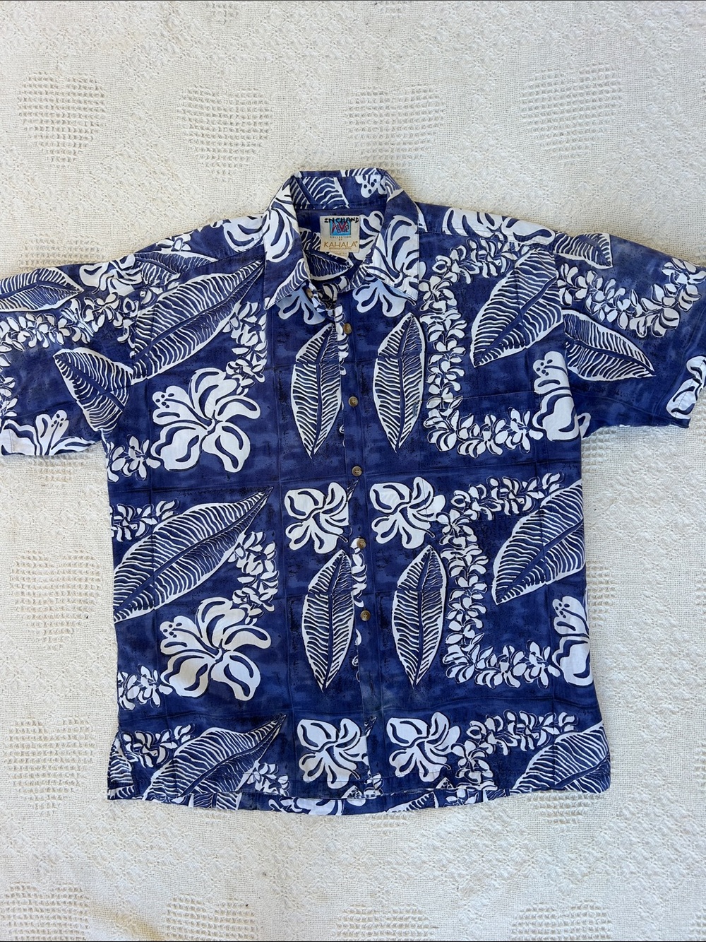 Kahala Vintage Aloha Hawaiian Shirt